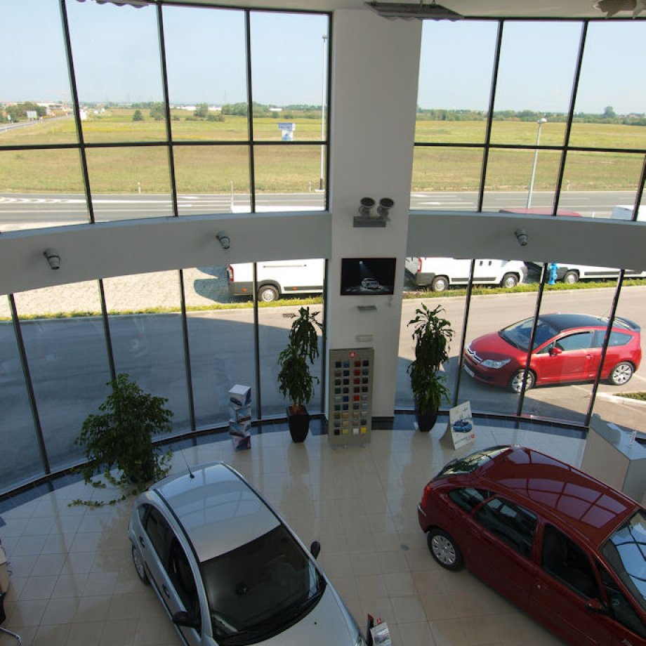 Auto-servis i salon CITROEN